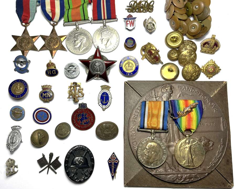 Badges, Buttons, Medals & Awards