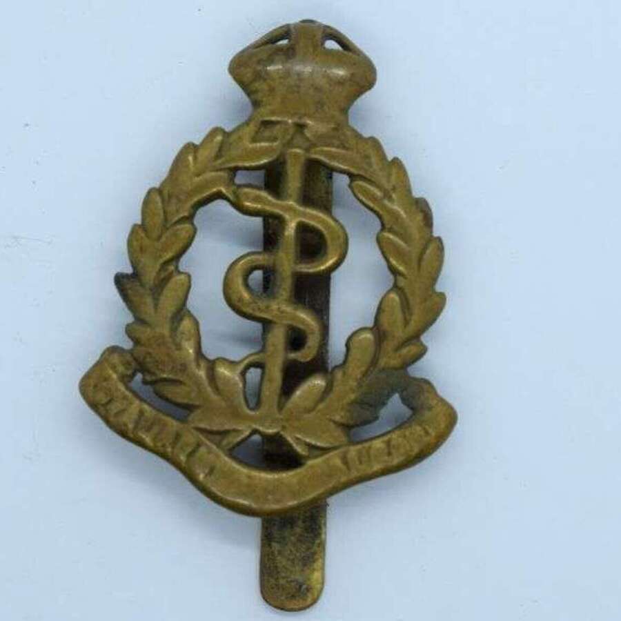 100) Original WW1 WW2 RAMC Cap Badge in Heavily Polished Condition