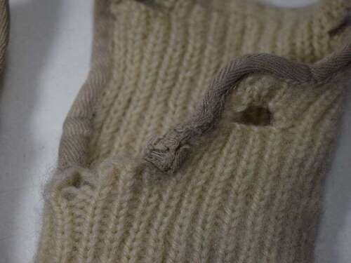 160) WW2 Era British Military Issue Fingerless Wrist Warmers
