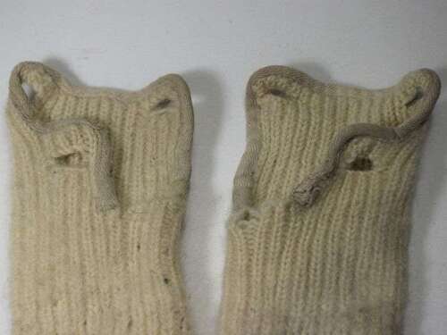 160) WW2 Era British Military Issue Fingerless Wrist Warmers