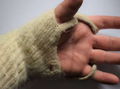 160) WW2 Era British Military Issue Fingerless Wrist Warmers