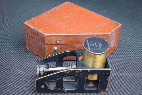 134) Good Original Boxed WW2 Clinometer, Inspectors MKII 1942