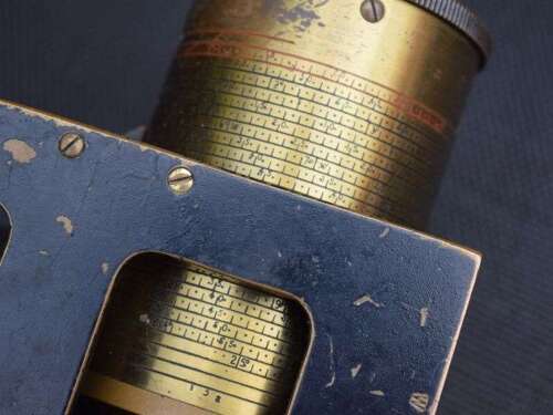 134) Good Original Boxed WW2 Clinometer, Inspectors MKII 1942