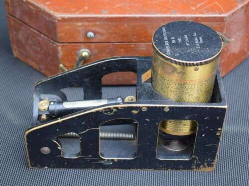 134) Good Original Boxed WW2 Clinometer, Inspectors MKII 1942