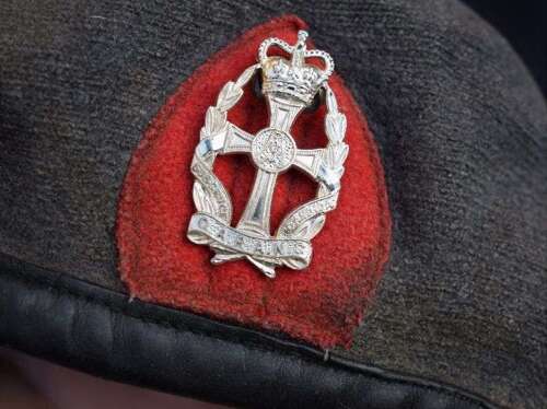 10) Original Post WW2 1950s-60s QARANC Beret & Staybright Badge