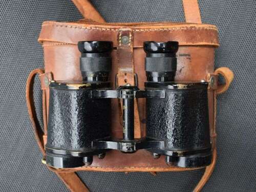 73) Excellent Original WW2 RAF Issue 6X30 Binoculars & Leather Case AM 1944