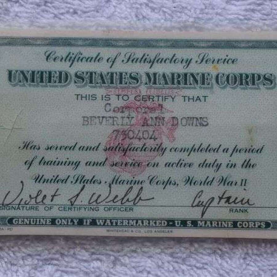52) Excellent Original WW2 US Marine Corps Certificate of Satisfactory Service Card To A Woman