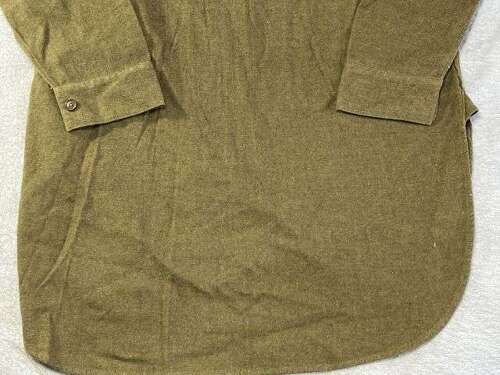 105) Good Original  WW2 - Late 1940s Issue British Army 3 Button Front Over Head Shirt