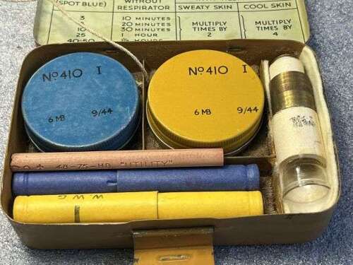 58) Excellent Original WW2 British Detector, Vapour, Pocket MKII 1944 Complete