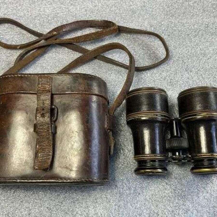 106) Good Original WW1 French Made British Army Officers Small Field Glasses and Case