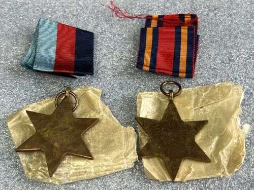 66) Excellent Original WW2 Full Size Medal Set of 4 with Certificate & Issue Box 1939-45 S