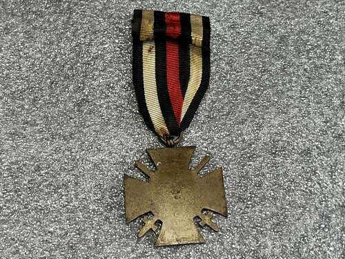 26) Excellent Original WW1 German Hindenburg Cross of Honour Medal Maker Marked BHL