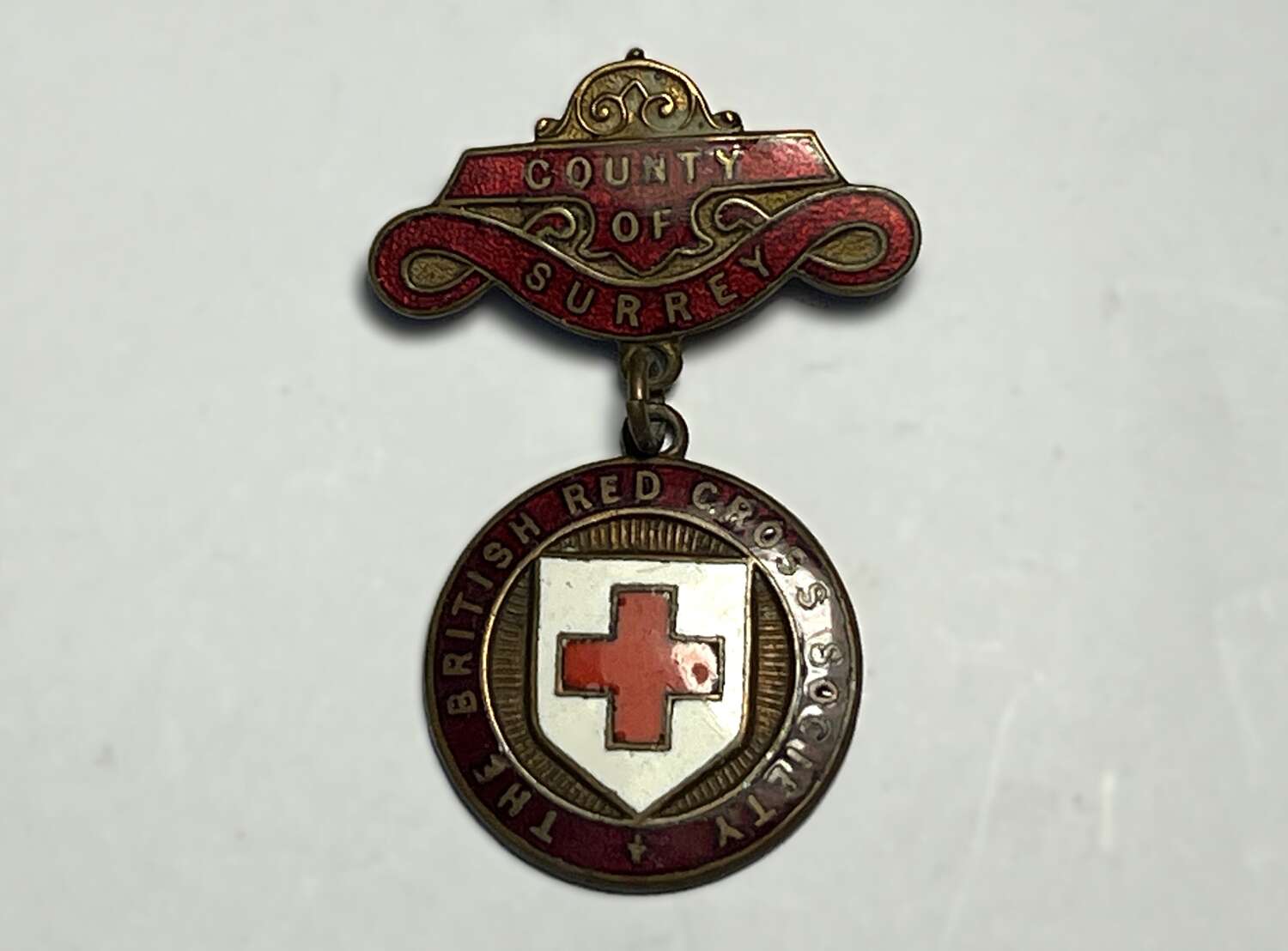 42) Excellent Original Vintage County of Surrey British Red Cross Society Medal. 27877 E.U