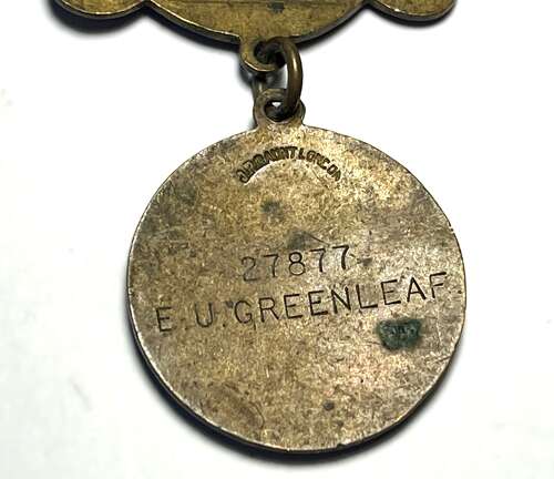 42) Excellent Original Vintage County of Surrey British Red Cross Society Medal. 27877 E.U