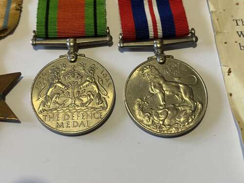 46) Set of 4 Full Size WW2 Medals & Cert 39-45, Africa & 8th Army Bar, Defence & War Medal
