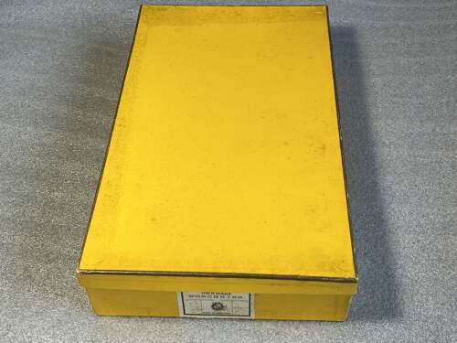 48) Mint Mans WW1 Royal Flying Corps Fur Covered Leather Palm Gloves In Original Box