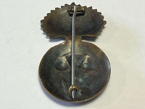 127) Nice Original WW1 WW2 Royal Welsh Fusiliers Bronze Sweetheart Brooch