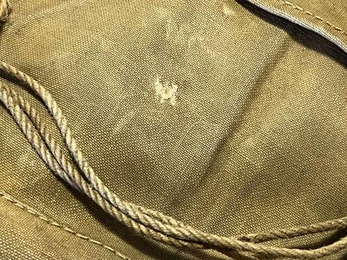 130) Excellent Original Early WW2 MK IV General Service Respirator 1938 & MKV Haversack 19