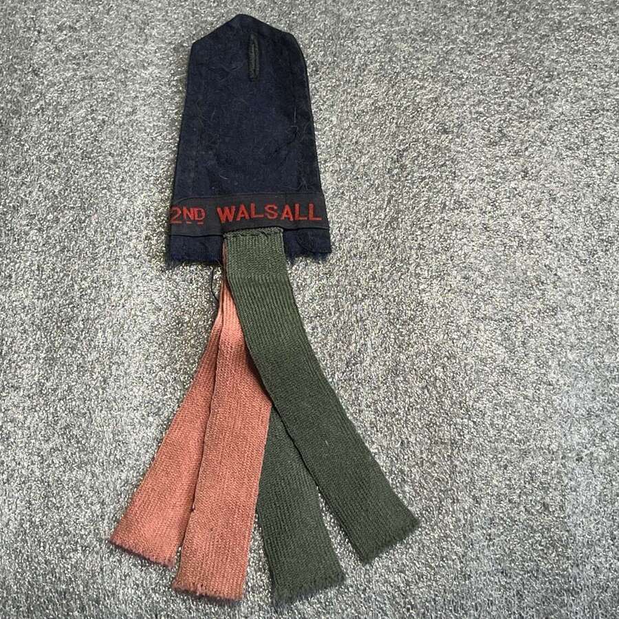 7) Vintage 1930s-40s Girl Guides? Epaulette 2nd Walsall. With Coloured Ribbons