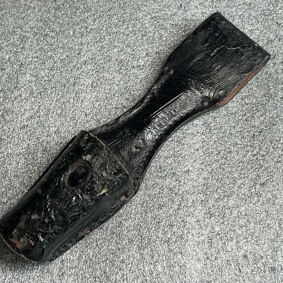 23) Excellent Original 1930s-WW2 German Dress Bayonet, Dress Dagger Black Leather Frog