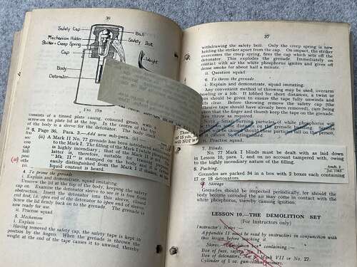131) Excellent Original WW2 Small Arms Training Pamphlet Vol I No 13 Grenade 1943