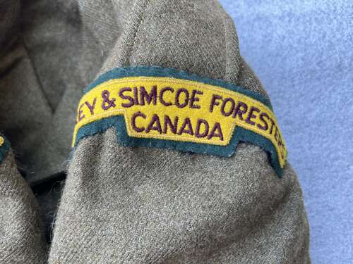 50) Excellent Clean Original Post WW2 Canadian BD Blouse Grey & Simcoe Foresters 1951