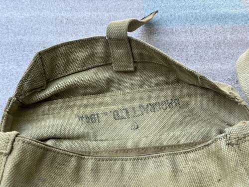 66) Well Used Original WW2 Wireless Set Signals Satchel No1. Bagcraft Ltd 1944