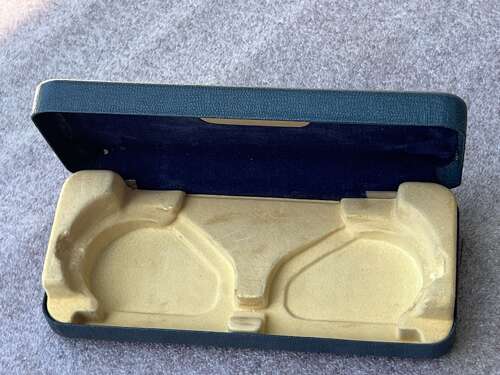 77) Good Clean Original Post WW2 RAF Case For Spectacles MKI4 22C/2433 Large.