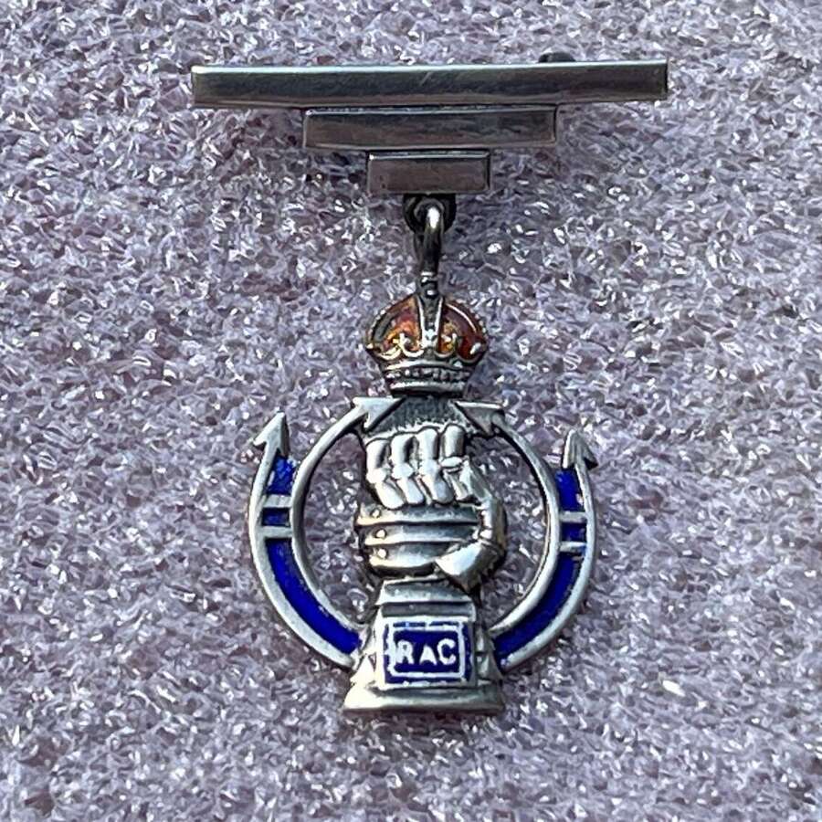 106) Lovely Original WW2 Royal Armoured Corps Silver & Enamel Sweetheart Brooch