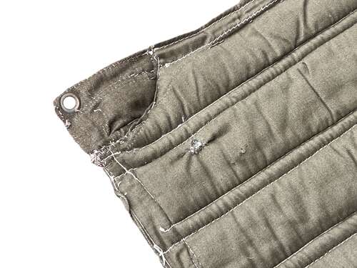 1) Excellent Original WW2 British Army Issue Short Padded Sleeping Mat