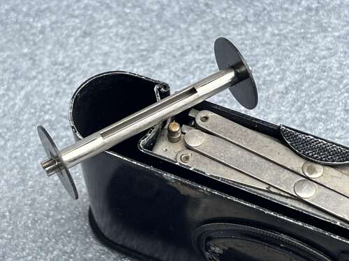 7) Good Original WW1 Eastman Kodak Vest Pocket Camera 1913
