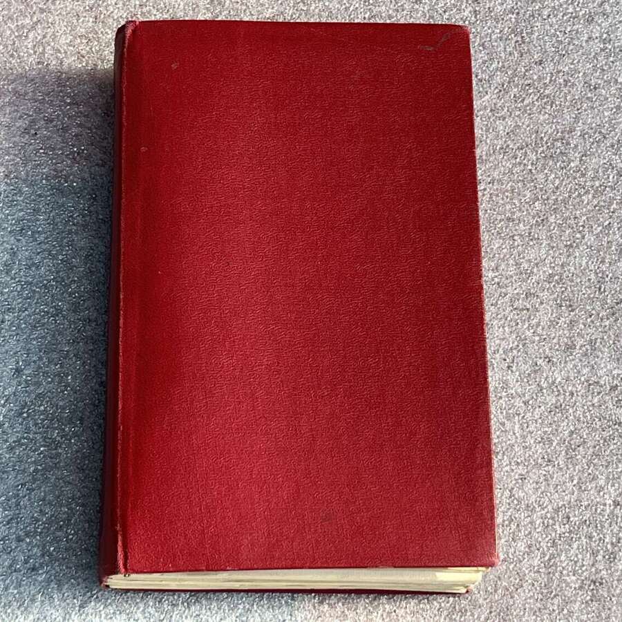 24) Excellent Complete WW2 British Officers Field Service Pocket Book 14 Pamphlets 1939-40