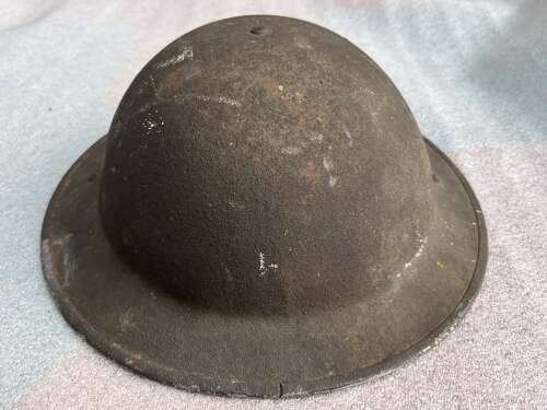 60) Good Original WW2 British Army Infantry Mans Rough Textured Tommy Helmet