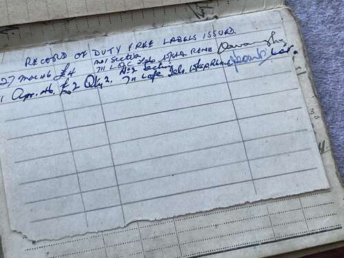70) Original Unresearched WW2 Soldiers Service & Pay Book 10592175 F.H.Parker REME