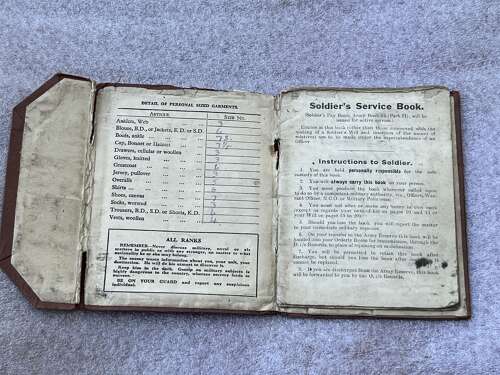 70) Original Unresearched WW2 Soldiers Service & Pay Book 10592175 F.H.Parker REME