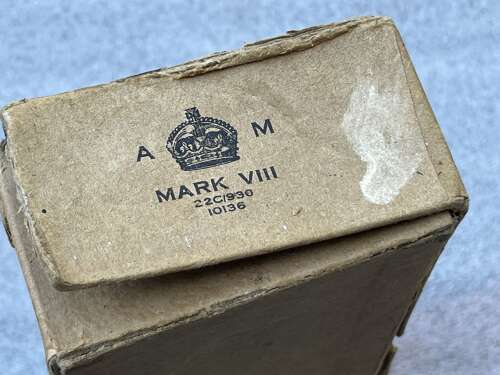 75) Good Used Original WW2 RAF AM Marked MKVIII Flying Goggles & Issue Box