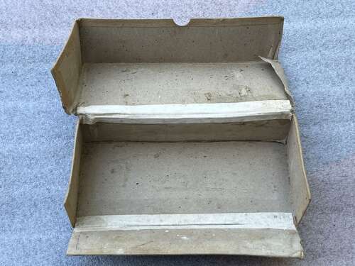 75) Good Used Original WW2 RAF AM Marked MKVIII Flying Goggles & Issue Box