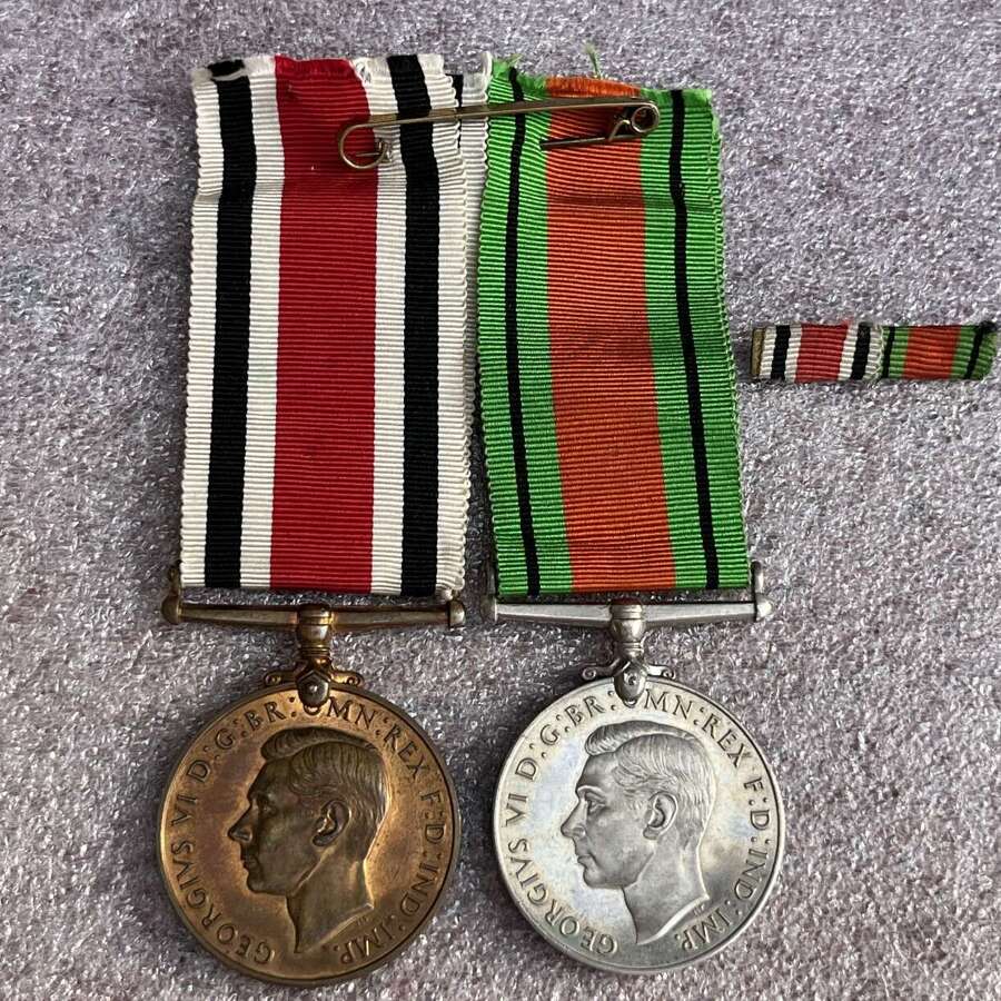 105) Excellent Original WW2 Police Faithfull Service Medal & Defence Medal F.W.Gill