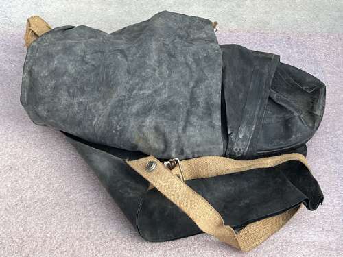 131) Excellent Original WW2 British Army & CD Issue L&R Rubber Anti-Gas Boots 1941