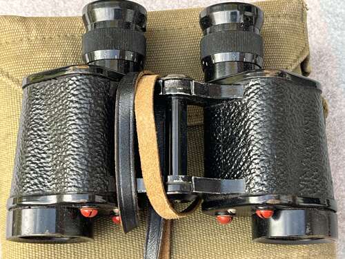 140) Lovely Original WW2 British Army 6x30 Binoculars 1943 & P37 Webbing Case